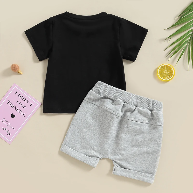 Комплект с шортами для новорожденных мальчиков футболка коротким рукавом и