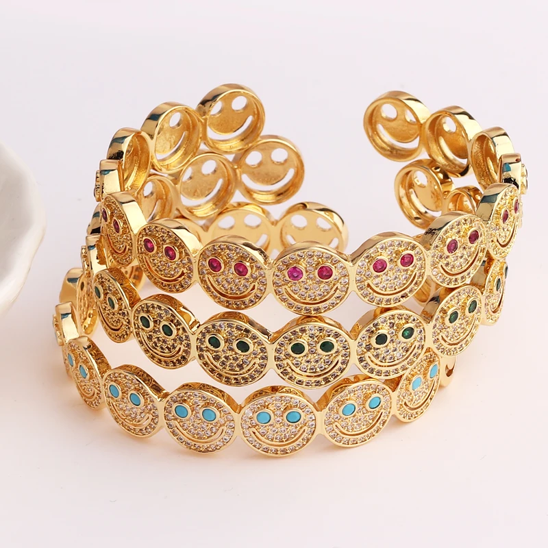 

Smiley Bangles Bracelets With Shiny Zirconia High Quality 18K Gold Plate Smile Face Bracelet For Women Friendship Jewelry Gifts