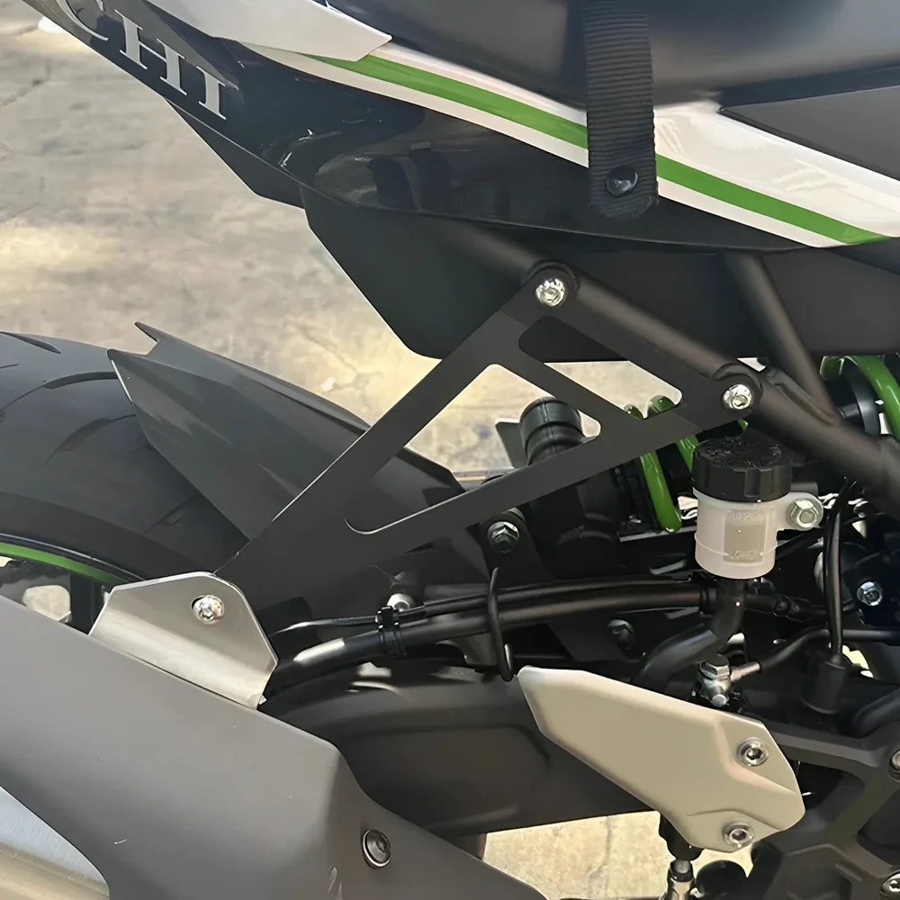 Фото Кронштейн крепления глушителя мотоцикла, аксессуары для KAWASAKI Ninja ZX4R 4RR ZX4R ZX4RR 2023 2024 ZX-4R ZX-4RR №2