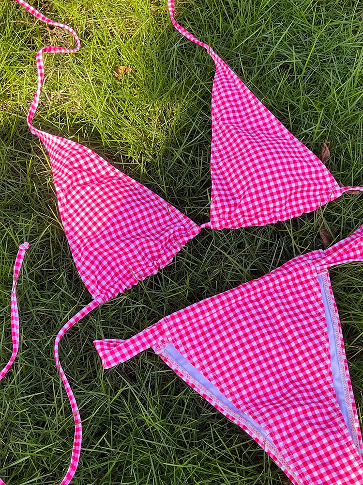 Купальник-бикини с заниженной талией и чашками пуш-ап