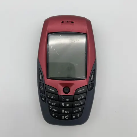 Сексуалды қыздарды бейнелейтін Nokia 6600 тақырыптары Сексуалды қыздарды бейнелейтін Nokia 6600 тақырыптары