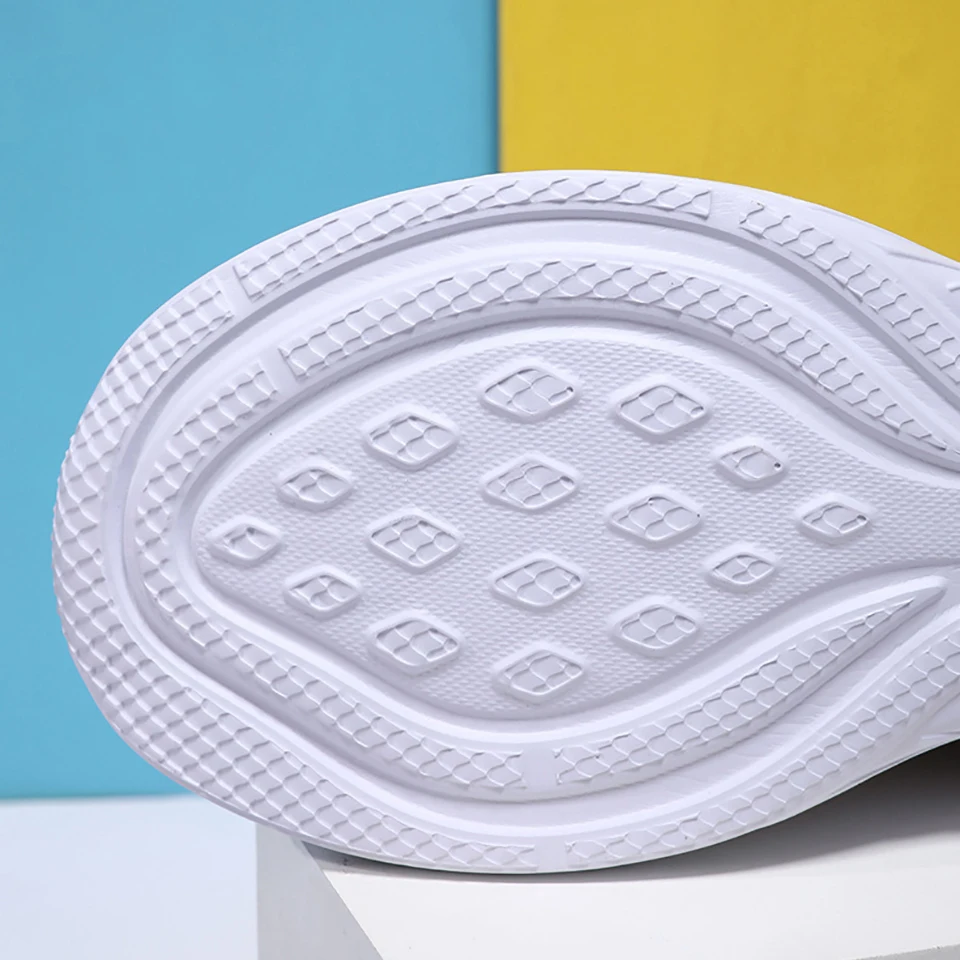 Loekeah Fashion Ladies Running Shoes Comfortable Soft Mesh Casual Shoes Breathable Flat Sneakers For Outdoor Sports Tennis