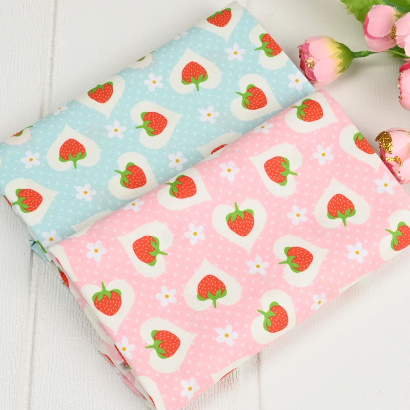 Half Yard 100% Cotton Plain Fabric With Strawberry Flower Print Handmade DIY Bag Garment Dress Sewing Cloth CR-1482