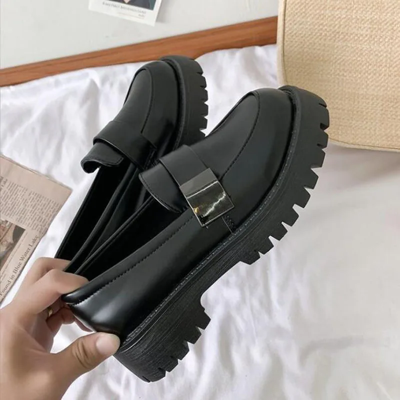 

2022 Woman Solid Black PU Leather Loafers Zapatos De Mujer Dropshipping New Casual Women Slip on Flats Round Toe Platform Shoes