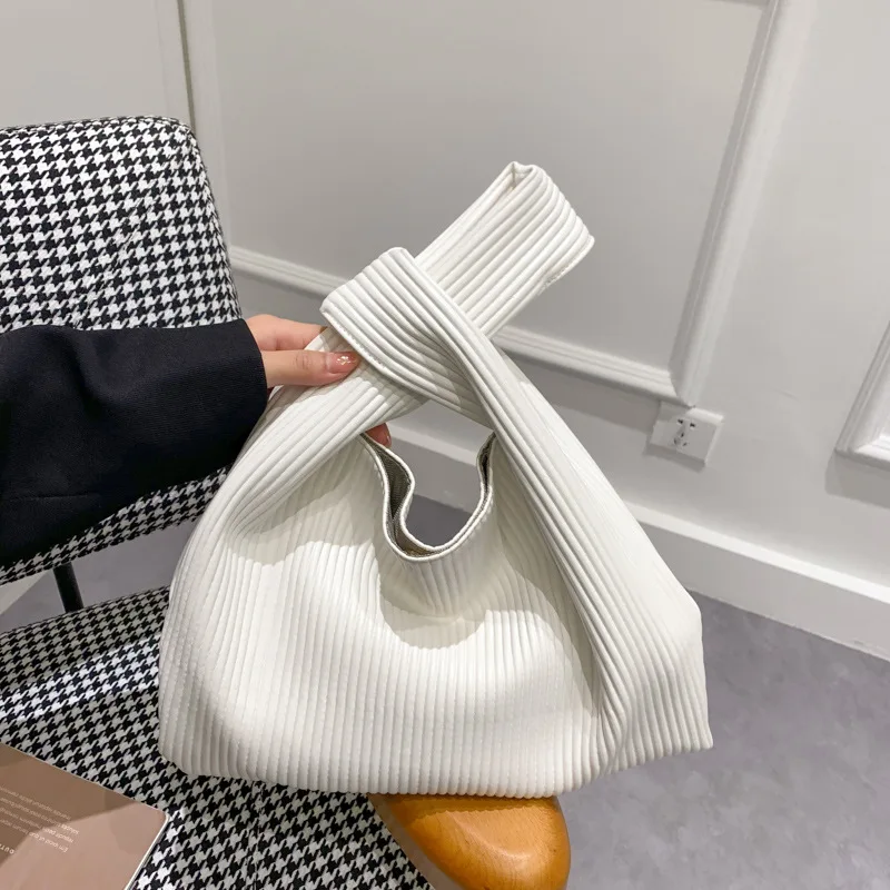 Open Asymmetric Knotted Handbag Bag European and American Fashion Bags Simple and Fashionable Vertical Grain Soft Bag Jiaozi Bag