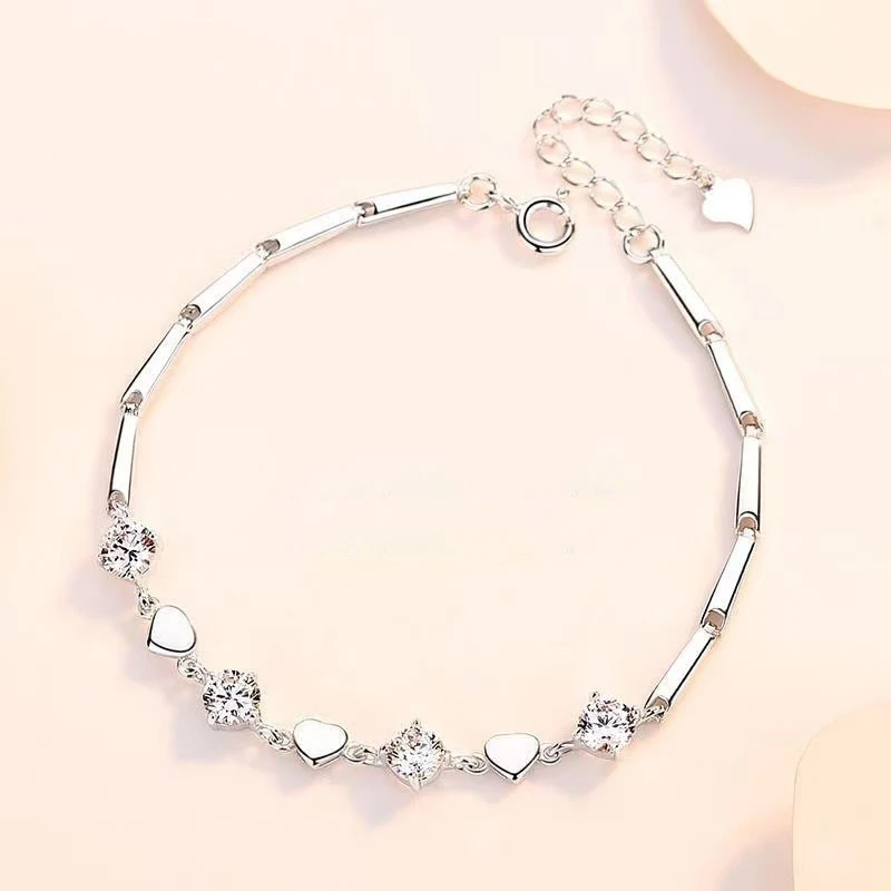 Женский браслет из серебра 925 пробы с кристаллами |