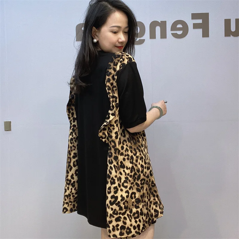 Женский летний комплект из двух предметов топ с оборками и шорты круглым вырезом