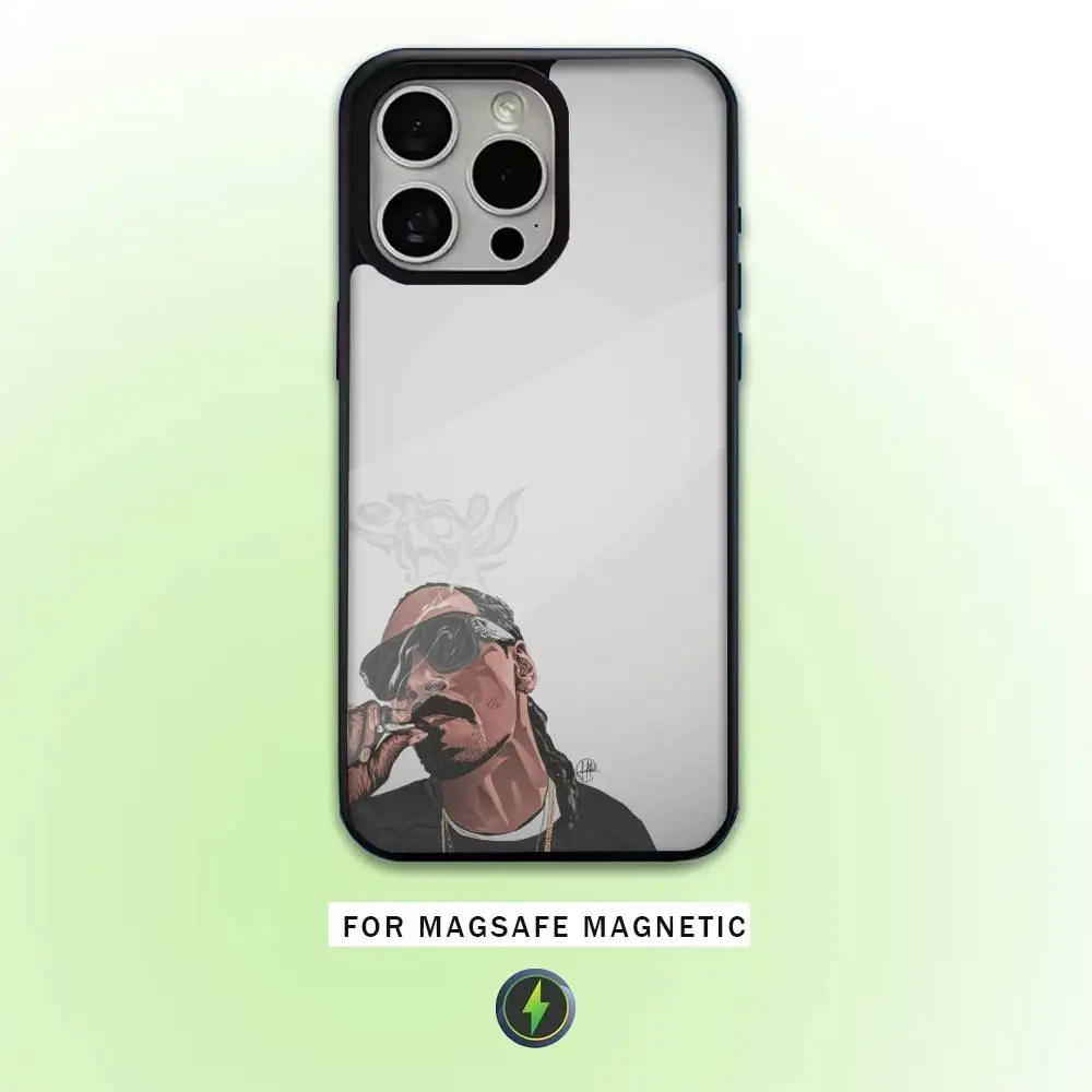 Чехол для телефона Rapper S-Snoop Dogg для iPhone 17,16,15,14,13,12,11 Plus, Pro Max с магнитной беспроводной зарядкой Magsafe (art.: 3920d2ced4d76) - 3920d2ced4d76