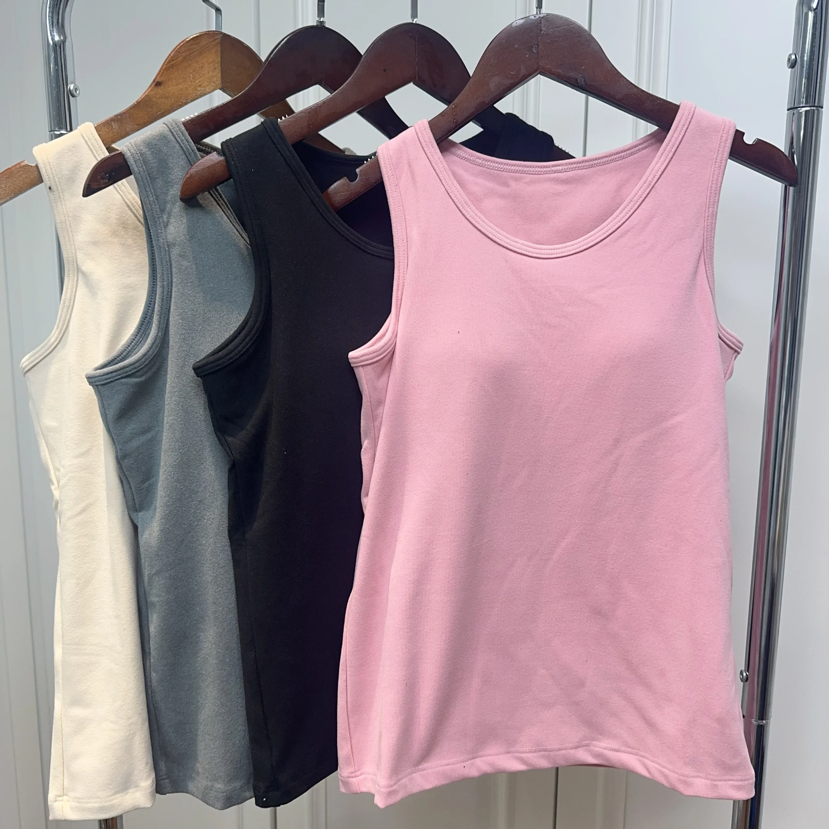 В наличии 2024 осенне-зимний теплый бархатный жилет без рукавов верхняя часть