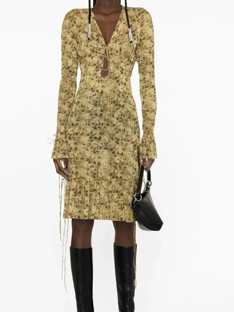 

Платье-миди женское с цветочным принтом, V-образным вырезом и открытой спиной