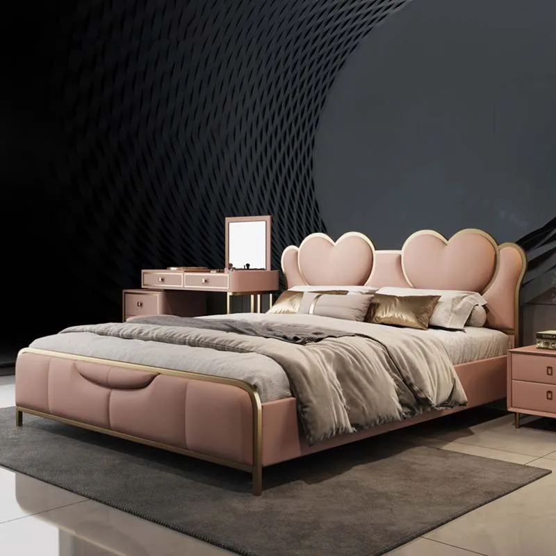 

Pink Heart-shaped Love Bed Wooden Queen Size Safe Luxury Girls Couple Italian Bed Marriage Designer Nordic Cama Home Furniture