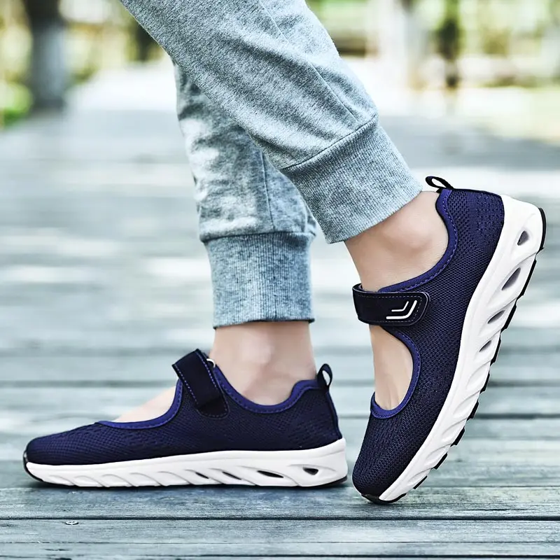 

Женские кроссовки без шнуровки, розовые теннисные туфли на толстой подошве для женщин