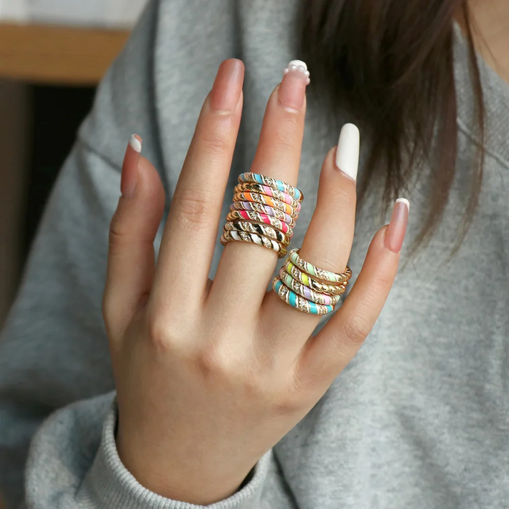 

Rainbow Twisted Rings for Women Girls Enamel Vintage Wedding Engagement Ring AAA Zircon Open Adjustable Finger Ring Jewelry Gift