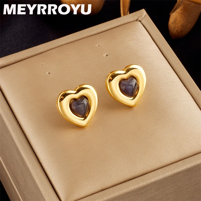 

MEYRROYU 316L Stainless Steel New Gold Color Love Heart Small Stud Earring For Women Exquisite Birthday Jewelry Gift Accessories