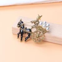 european and american high end enamel carriage brooch animal pin rhinestone pin coat accessories good gift