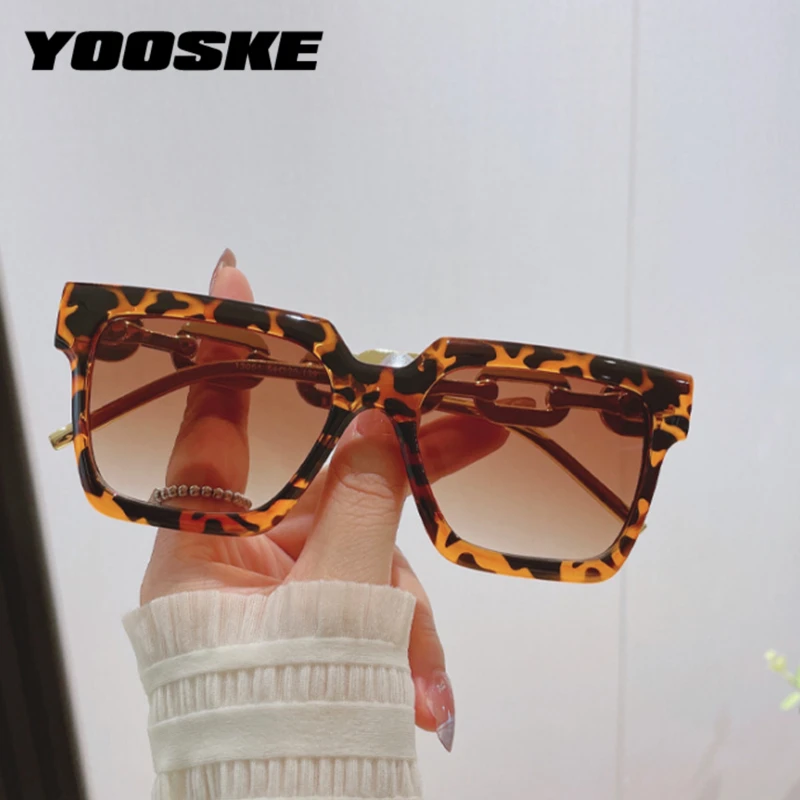 

YOOSKE Square Ladies Sunglasses Retro Rectangle Eyeglasses Party Outdoor Goggles Women Retro Fashion Show Sun Glasses UV400