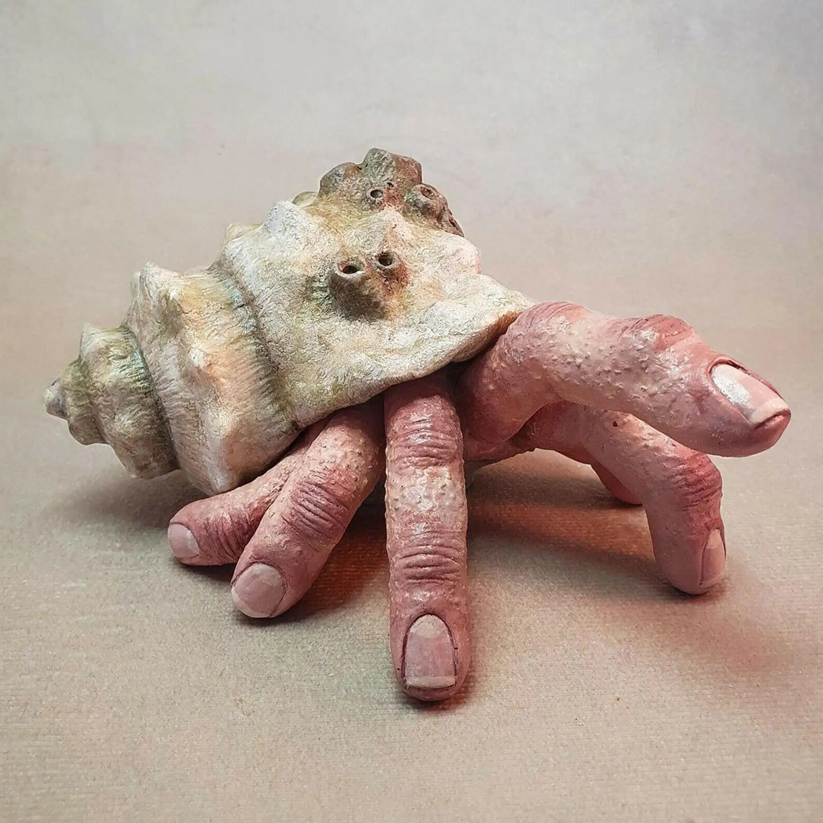 

Prank Resin Finger Crab Creepy Weird Realistic Horror Model Sculpture Statue Statue Modern Home Craft Handmade Figurines De T6g0
