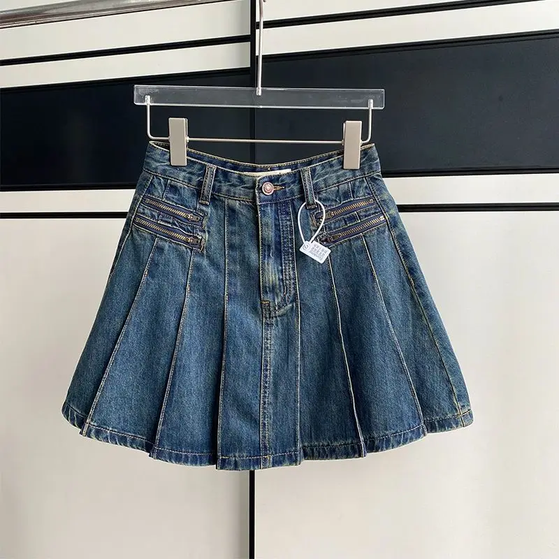 Design sense niche hot girl retro denim short skirt female a-line skirt summer student small pleated skirt 2022  Cotton