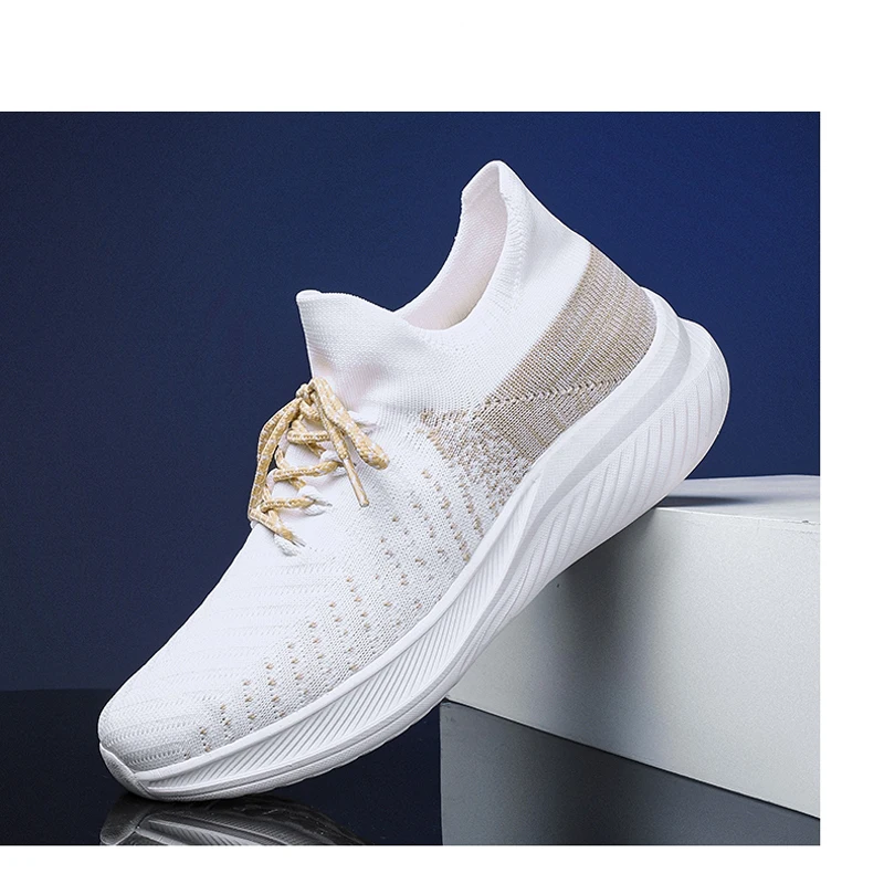 Outdoor Sport Shoes Men Anti-skid Rock Climbing Mountain Trekking Hiking Shoes Sneakers For Men 2022 New Quick Dry Wading Shoes