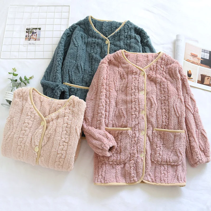 

Night Wears For Women One Piece Thickened Warm Flannel Pajamas Long Sleeved Blouse Winter Velvet Housewear Sleepwear Tops