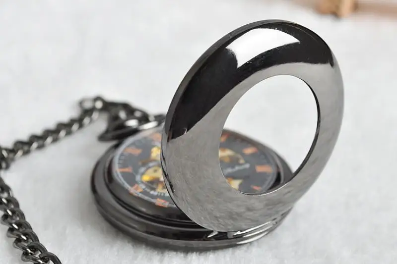 Black Polished Hollow Simple Design Mechanical Pocket Watch Retro Steampunk Skeleton Style Fob Chain Men's Watch Holiday Gift