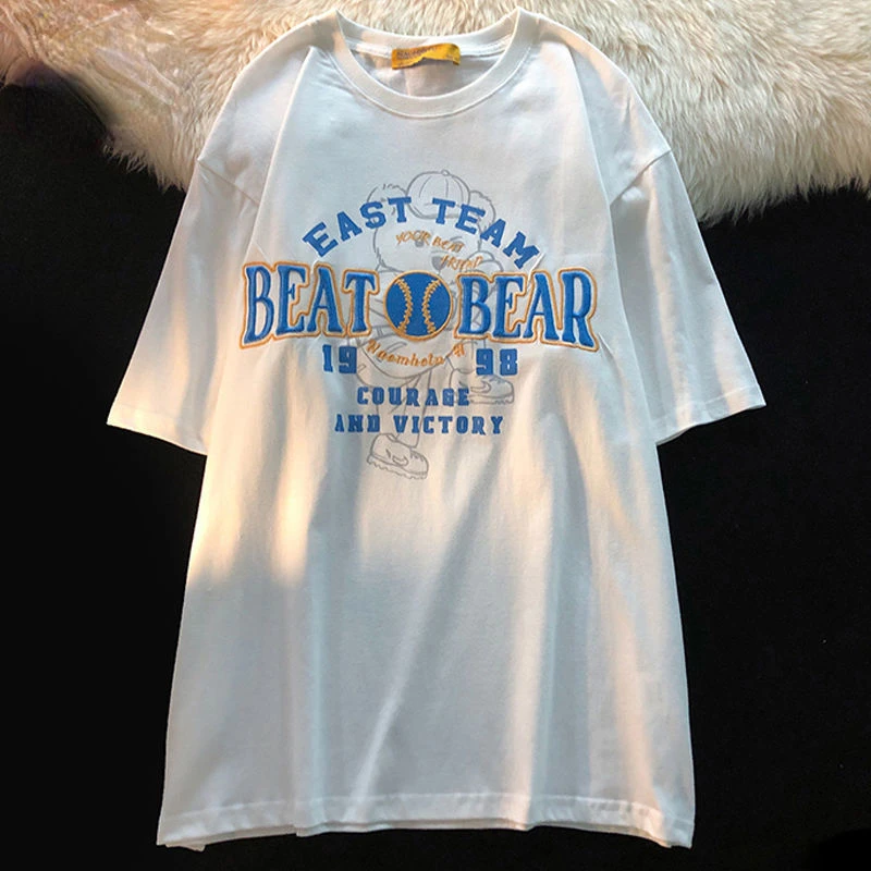 Футболка женская оверсайз с коротким рукавом и принтом медведя