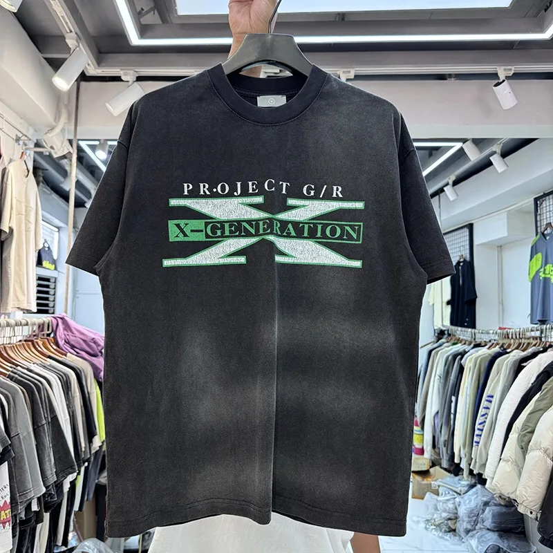 Футболка с принтом