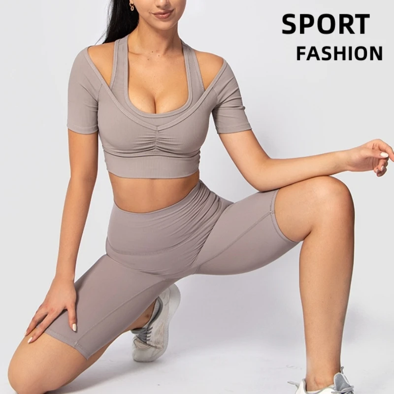 

Layered Bra High Waist Hip Lift Shorts Sweatpants Women's Sportswear Sports And Leisure Wear Gym Sports Set Seamless Yoga Set