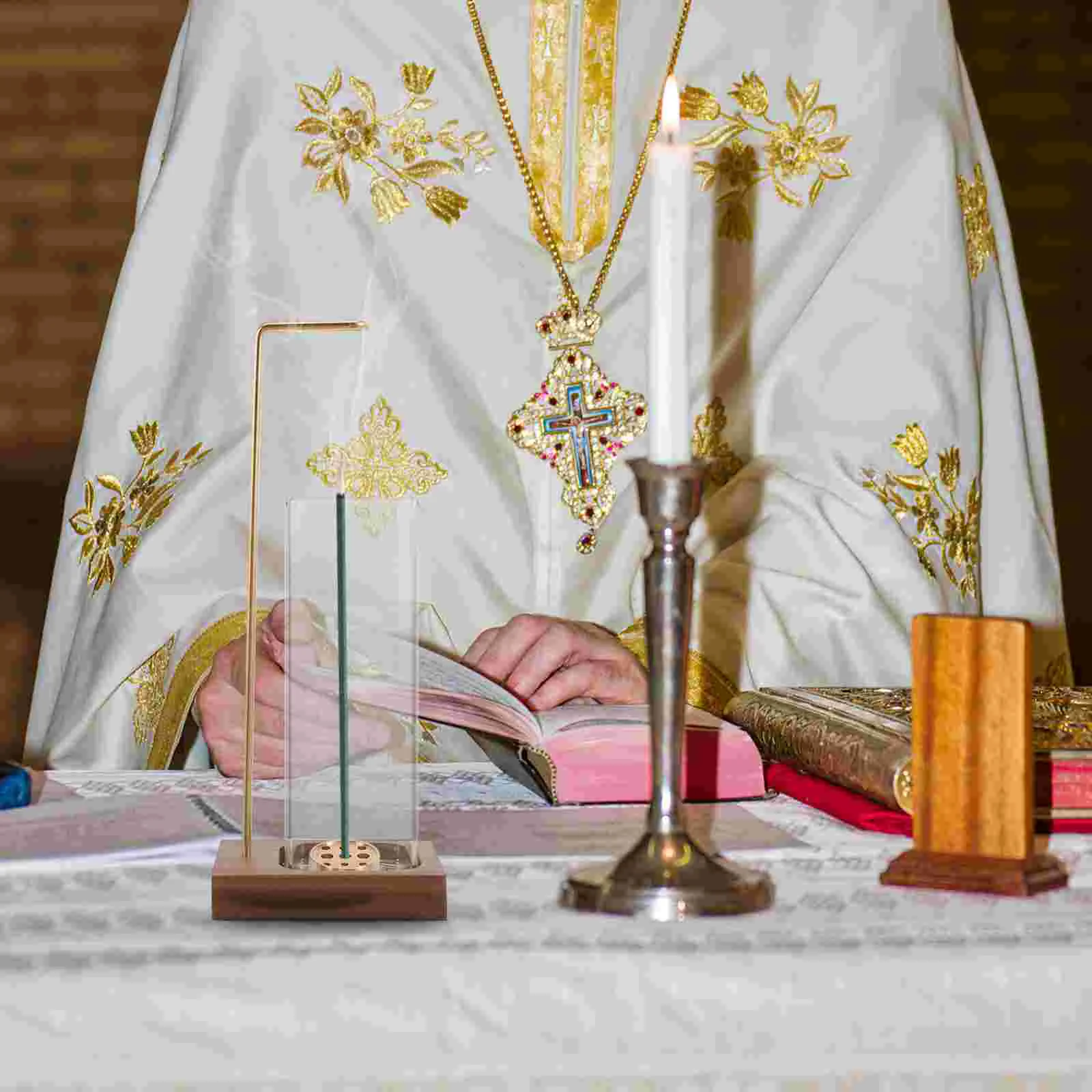 

Держатель горелки, коллектор палочек, горение шалфея, латунное вверх дном стекло