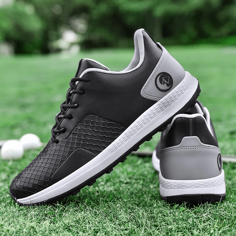 New Professional Golf Shoes Luxury Golf Footwears Large Size  39-48 Walking Footwears For Golfers Comfortable Walking Sneakers