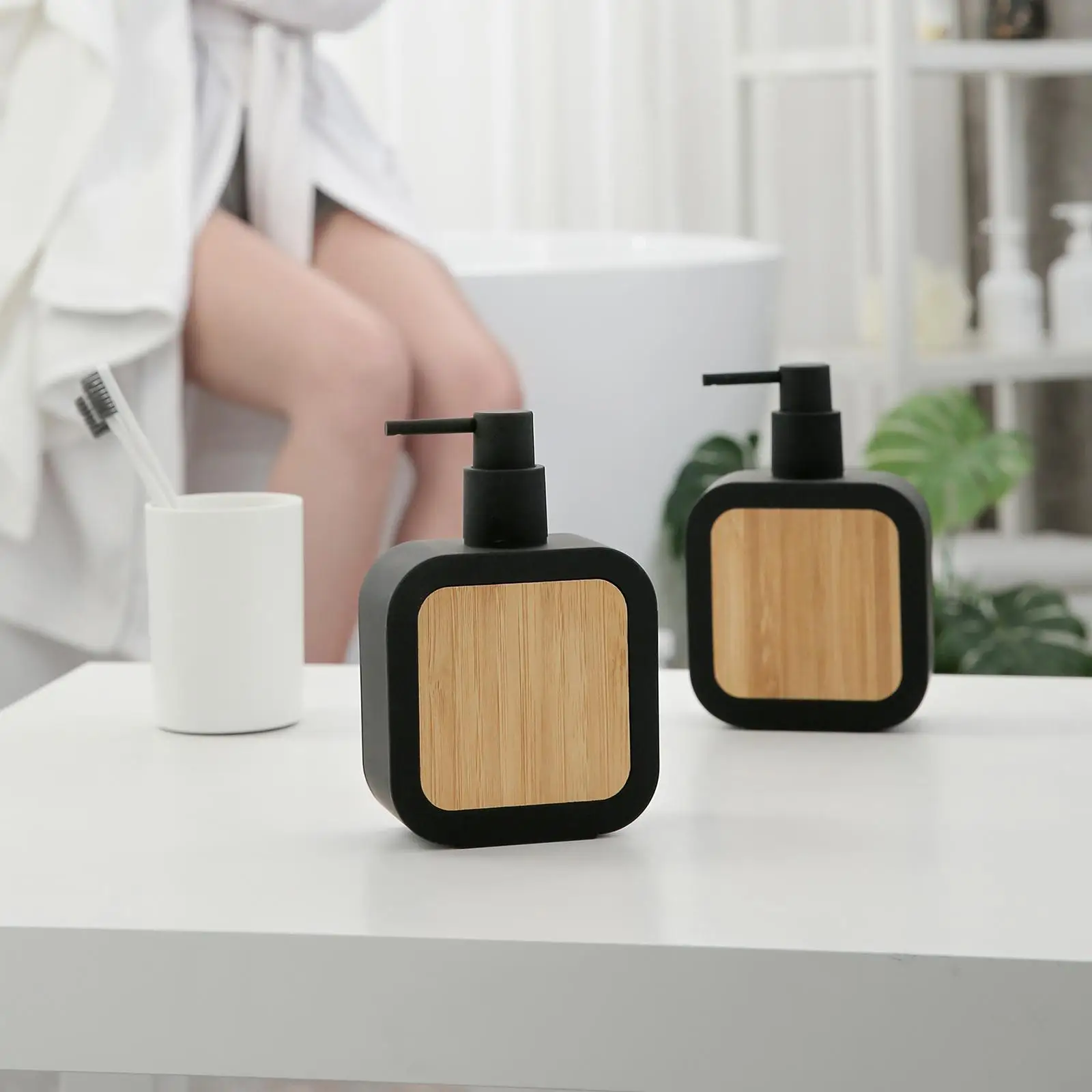390ml Soap Dispenser Refillable Pump Bottle Manual for Washing Soap Makeup Liquid Hand Soap Shower Shampoo Bath Cream