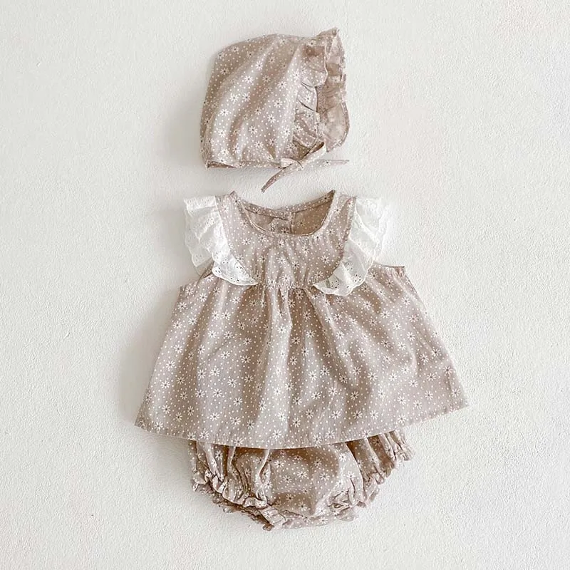 

Комплект летней одежды для маленьких девочек, свободные Цветочные кружевные безрукавки + хлопковые дышащие штаны из ПП + шапка для маленьки...