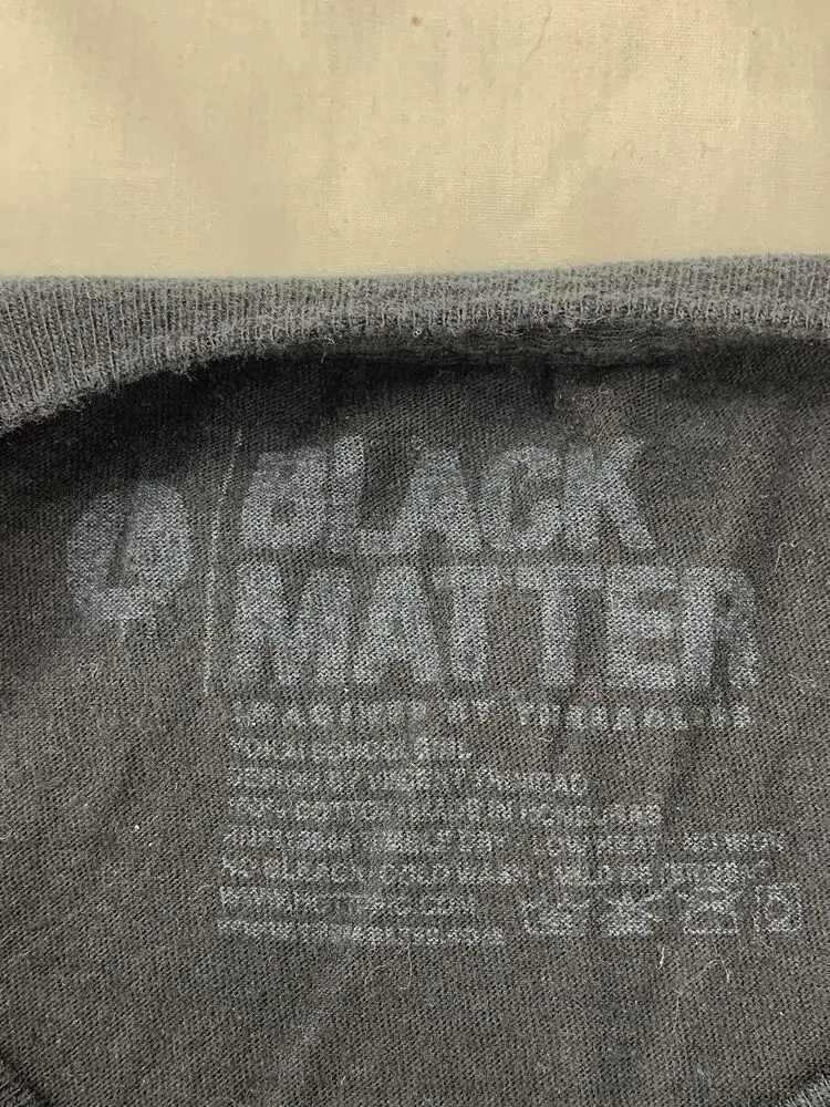 Черная масса Горячая тема ужас Осьминог Yokai Аниме Манга Девушка футболка Размер