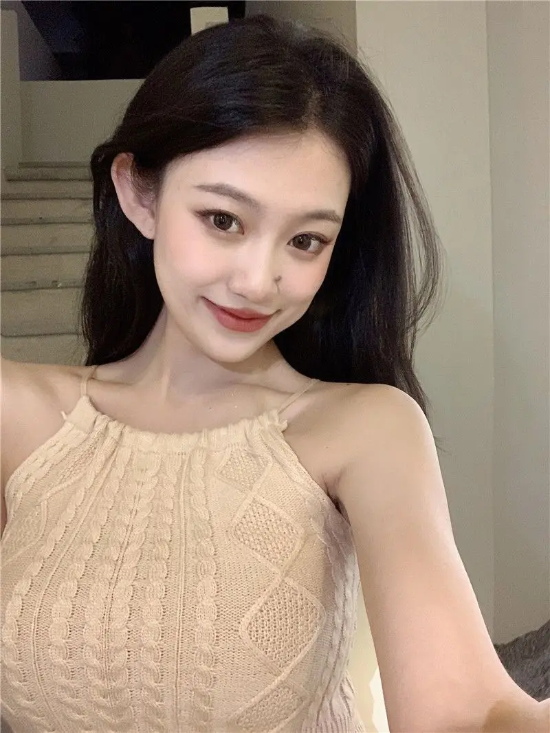 Трикотажный топ с воротником-халтером Pure Desire женская летняя новая популярная