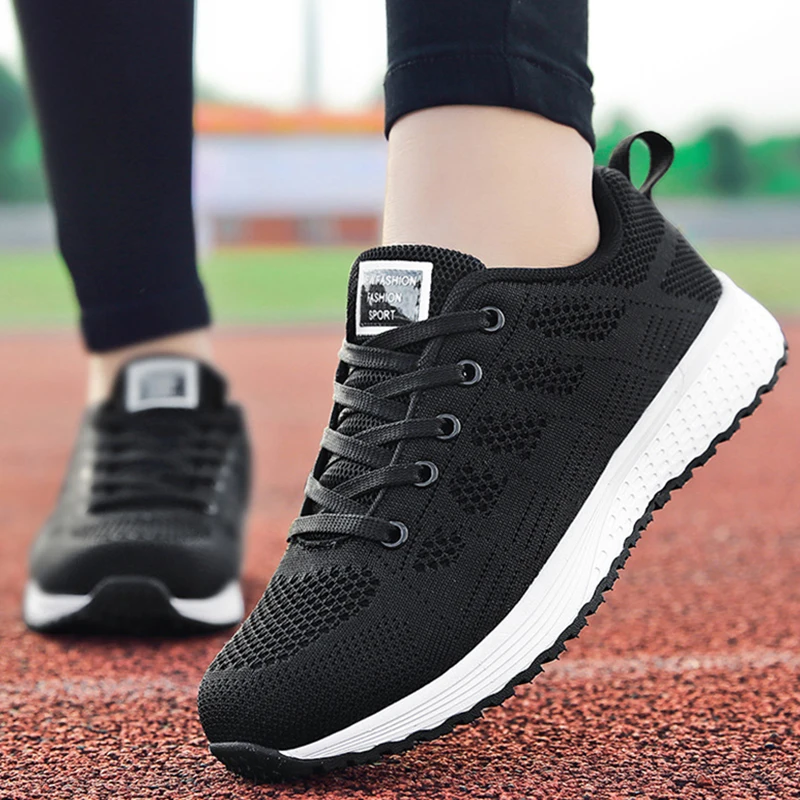 Женские кроссовки обувь 2022 дышащая сетчатая на плоской подошве женские удобные |