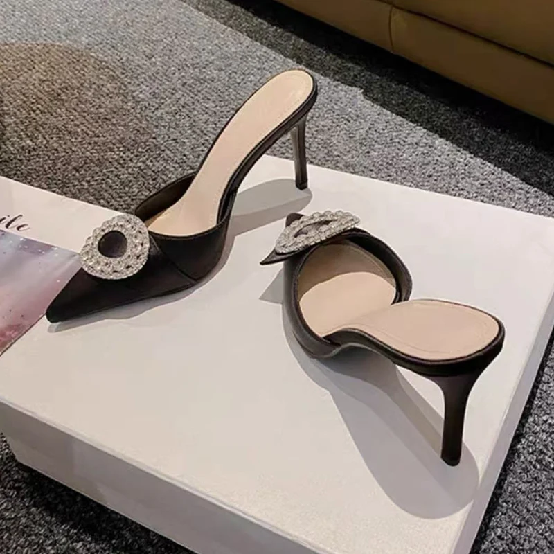 Женские шлепанцы на высоком каблуке с кристаллами пикантные сандалии острым