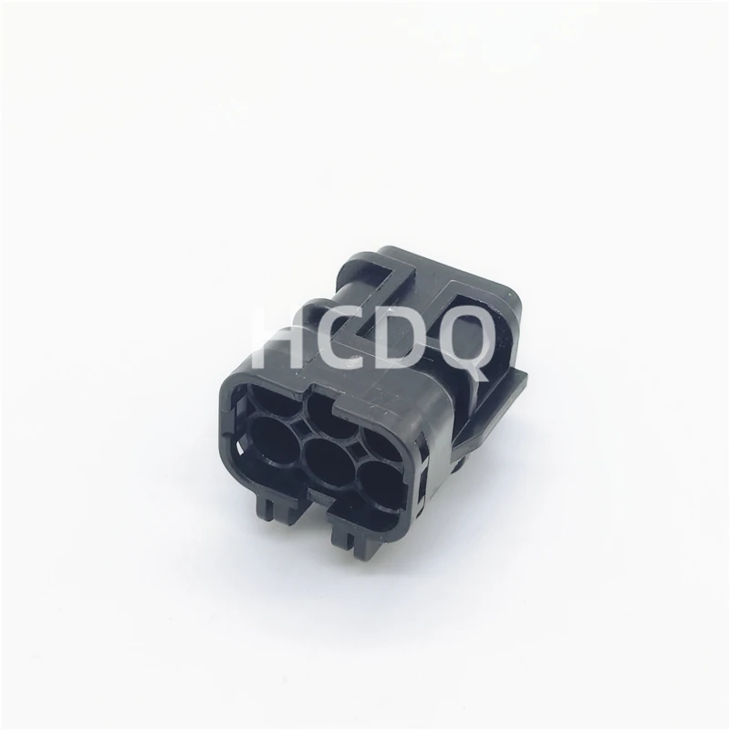 10 PCS Original and genuine 7123-7464-30 automobile connector plug housing supplied from stock