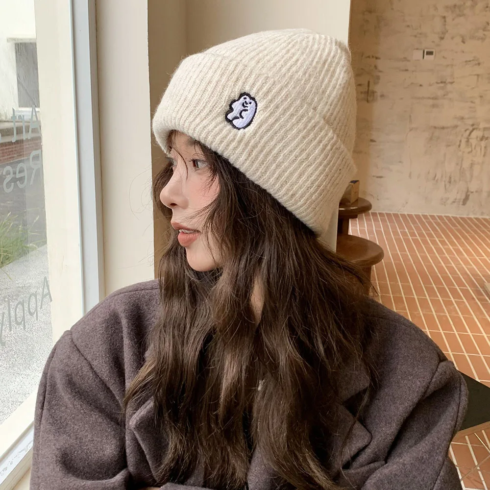 

Women's Hat Winter 2022 Beanies Cashmere Caps Knitted Chapeau Femme Embroidered bear Adult Cover Head hip hop Cap Bonnet