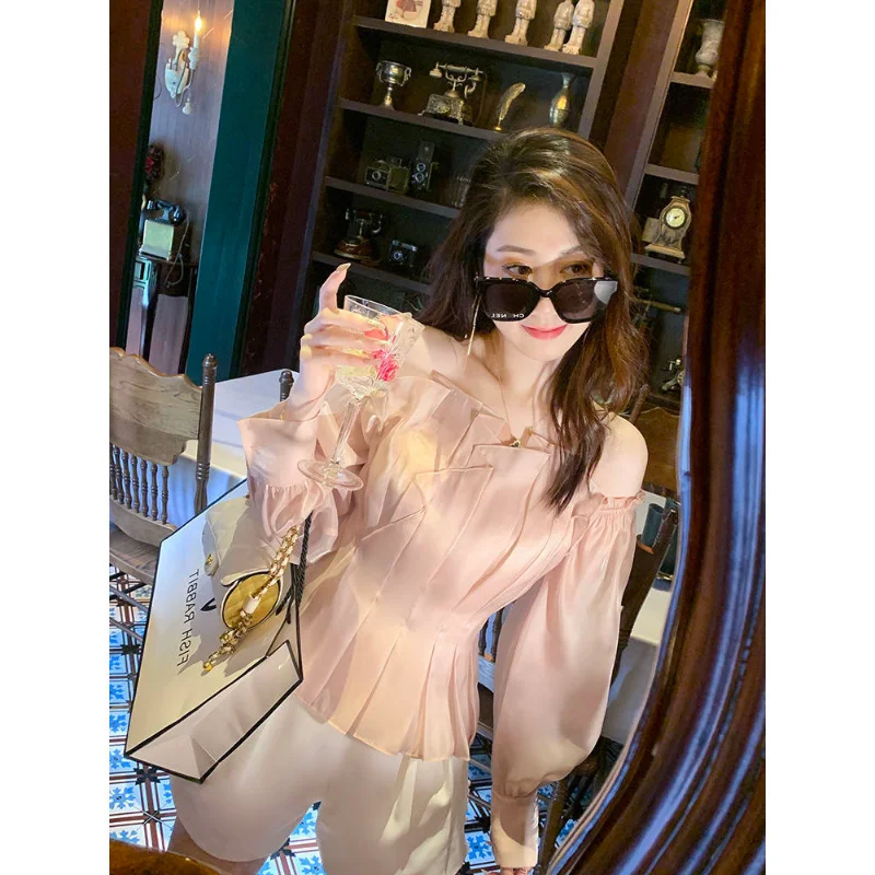 

Модная однотонная женская футболка в Корейском стиле с одной горловиной, Новинка осени 2023, высококлассный универсальный дизайн, повседневные женские топы