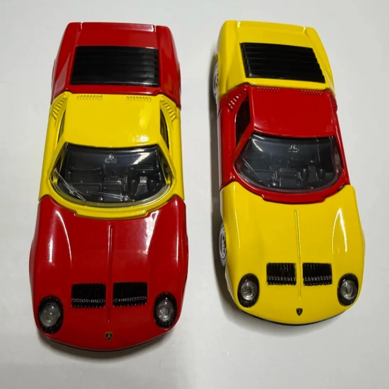 Фото Модель автомобиля Takara Tomy Tomica Tp05 Lamborghini Miura P400s из серии литых под давлением моделей, коллекционная, снятая с производства, подарок на день рождения, игрушка для хобби. №2