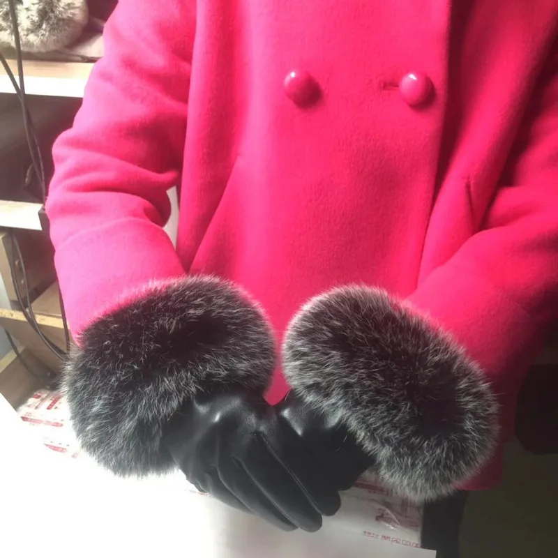 

2022 Fashion Brand Points Sheepskin Gloves Ladies Winter Warm Genuine Fox Leather Cuffs Black Leather