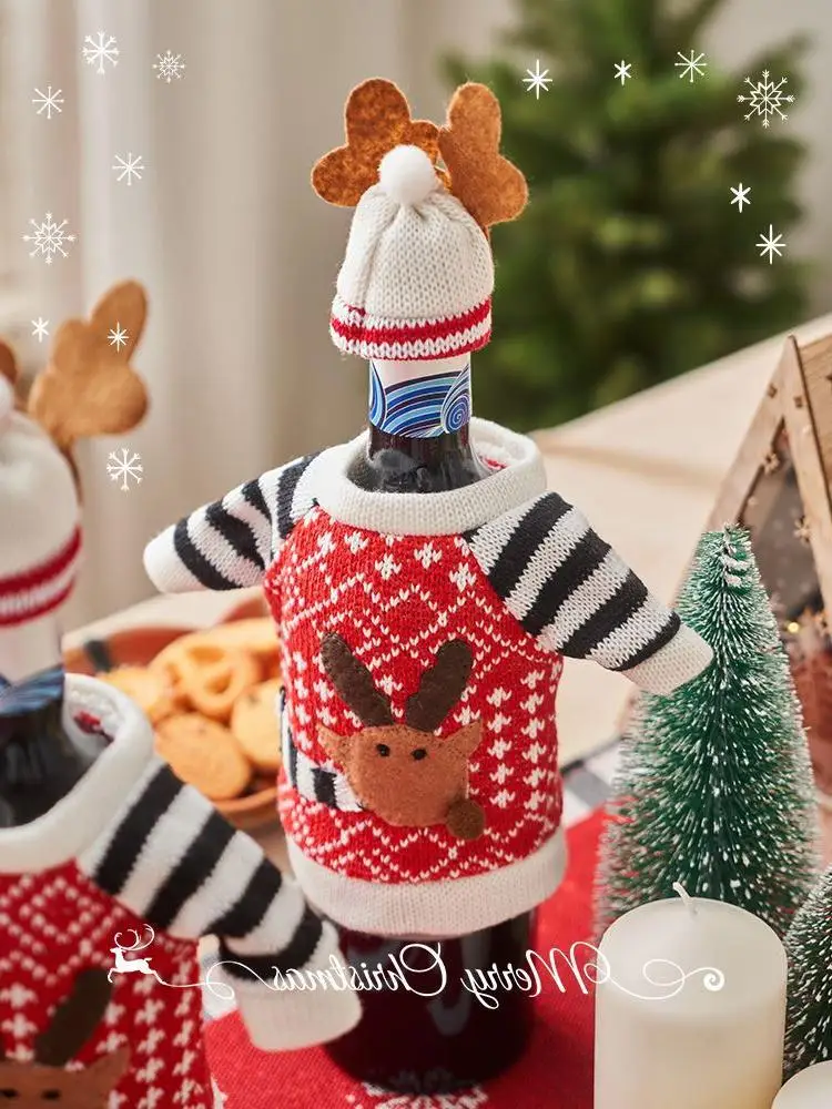 

Christmas Themed Hotel Restaurant Bottle Covers, Cute Santa Claus Atmosphere, Party Knit Sweaters, Decorative Items