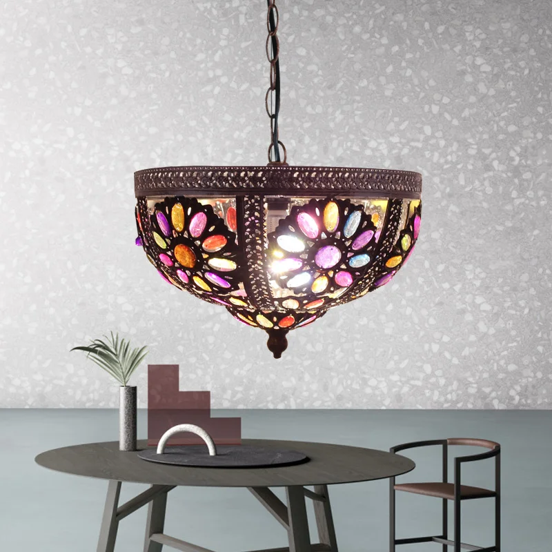 

Тайская Синьцзян лепестковая цветная железная бусиновая люстра художественные особенности Ресторан Бар стол этническое освещение