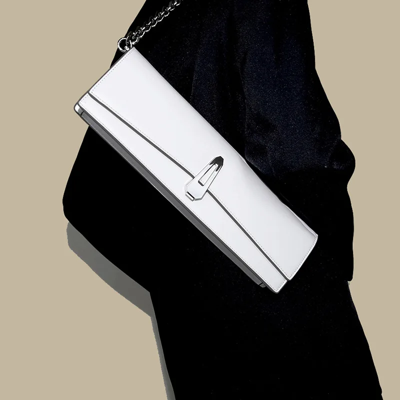 

French Underarm Bag Premium Niche Design Black Chain Vintage Lock Shoulder Bag