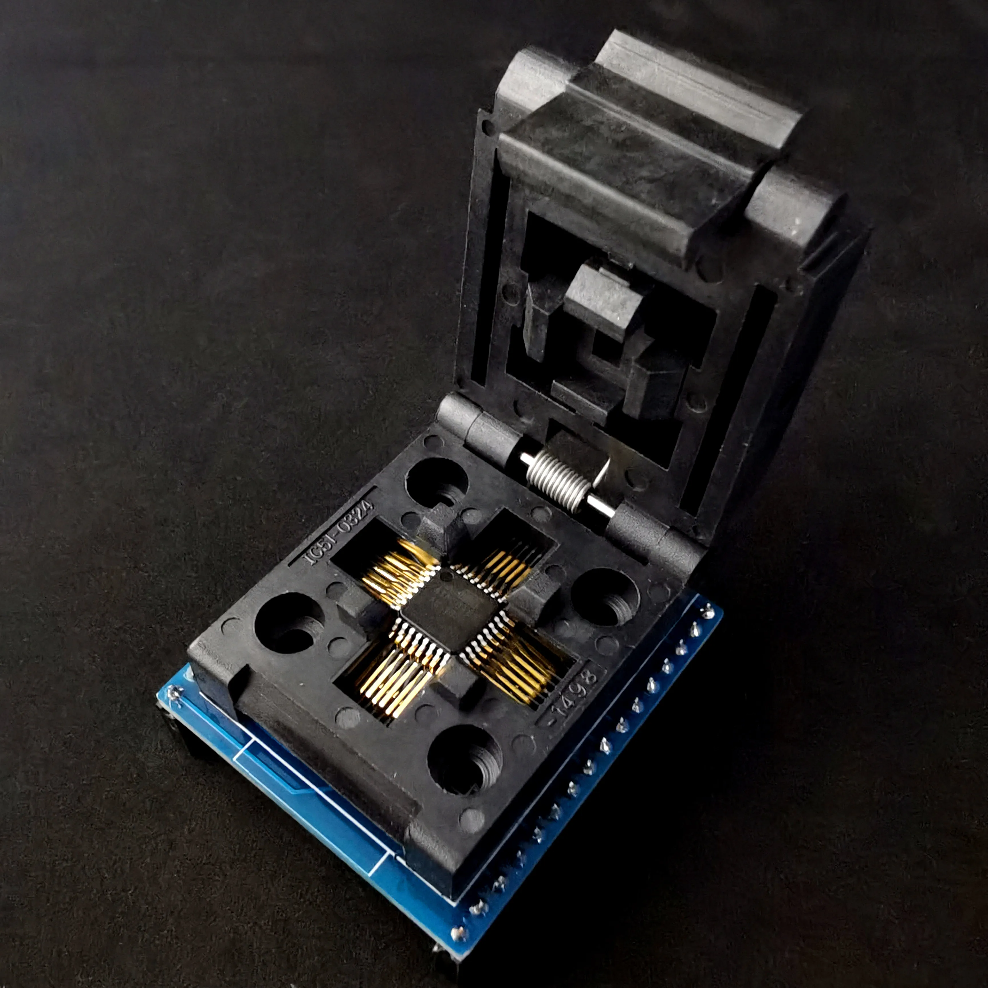 LQFP TQFP QFP32 — DIP28/DIP32 два типа переходных пластин для чипов ATMEL AVR серии ATMega8/48/88/168/328P