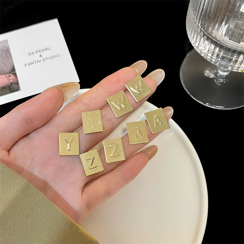 

LATS 2022 Trendy Letter Stud Earrings for Women Niche Design Sense Temperament Trend Simple Square Earring Fashion Jewelry Gift