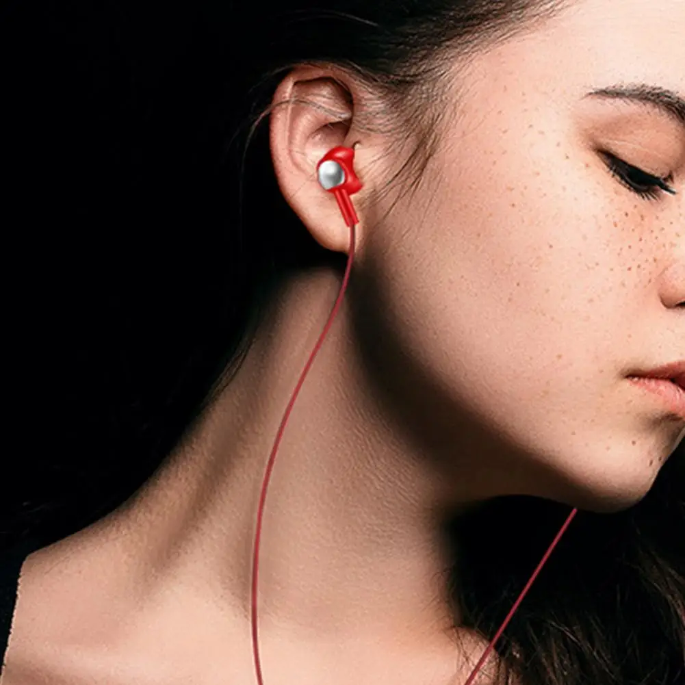 

Wired Earbud High Fidelity Sensitive Fevers Sound Effect Ergonomic 3.5mm In-ear Student Surround Gaming Earbud for Running