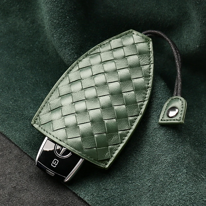 2022 New Pull-out Authentic Leather Sheepskin Hand-Woven Car Key Ring Waist Pendant Unisex Key Cover Case Compact Carrying Case