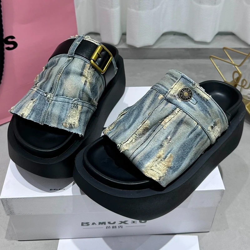 

Женские шлепанцы из денима, пляжные сандалии на платформе, повседневные босоножки, Новинка лета 2023, дизайнерские шлепанцы на среднем каблук...