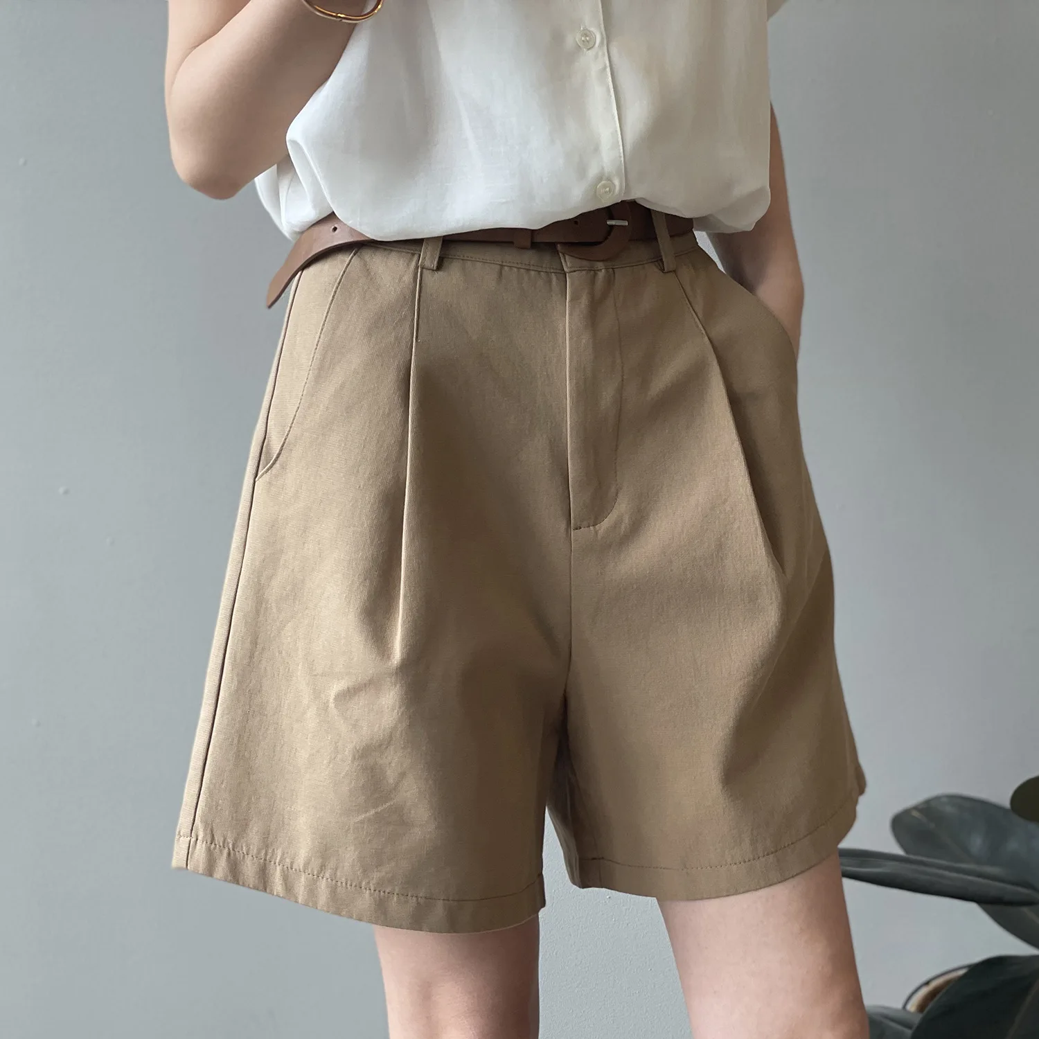 Latter Rain Japanese Korean High Waisted Loose Wide Leg Shorts Women Summer New Office Lady Casual Pants Belt Straight Shorts